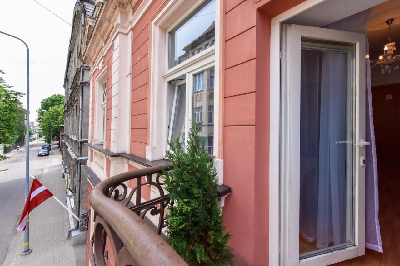 Hotel Jugend With Self Check-In Liepaja Exterior photo