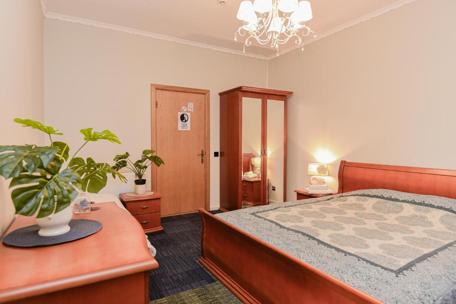 Hotel Jugend With Self Check-In Liepaja Exterior photo