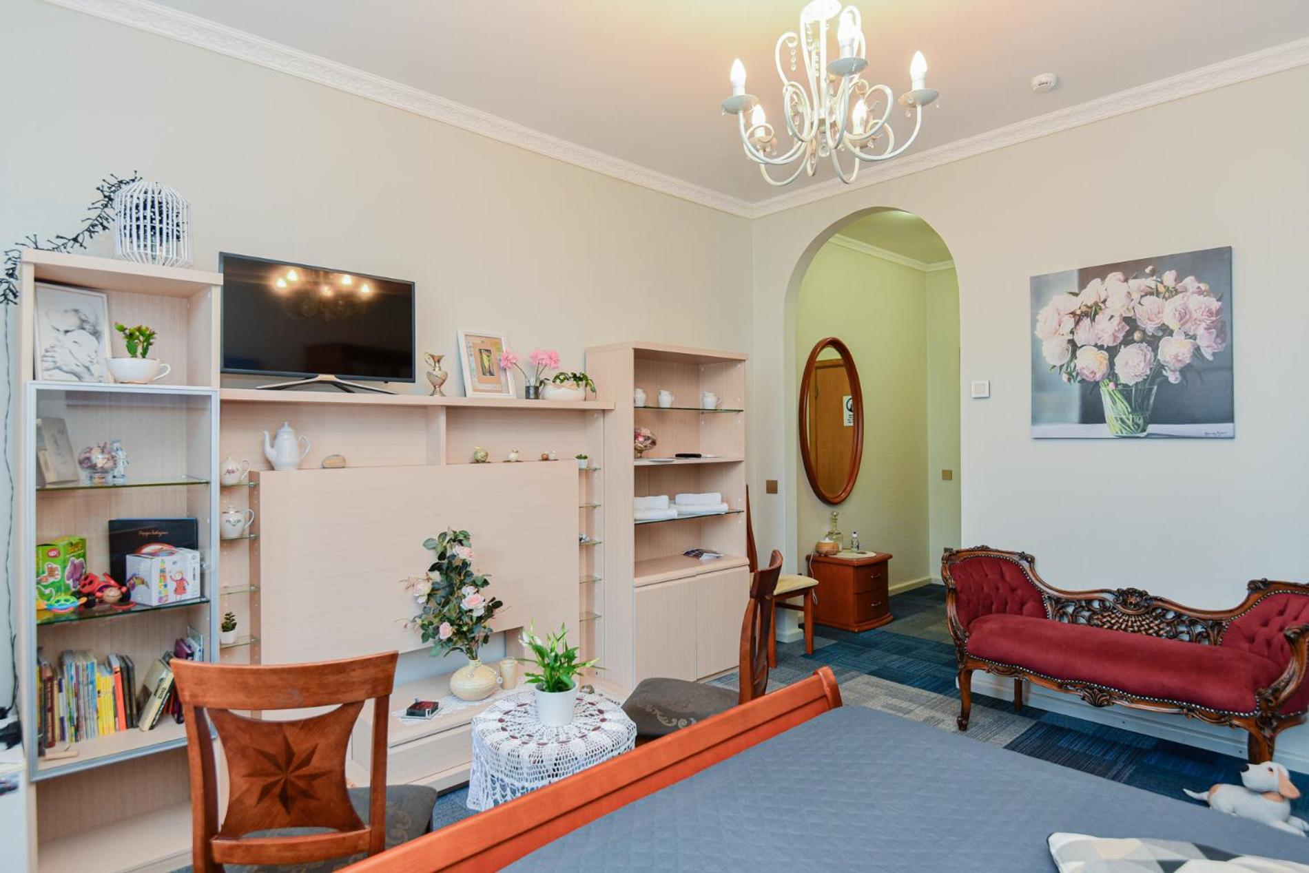 Hotel Jugend With Self Check-In Liepaja Exterior photo